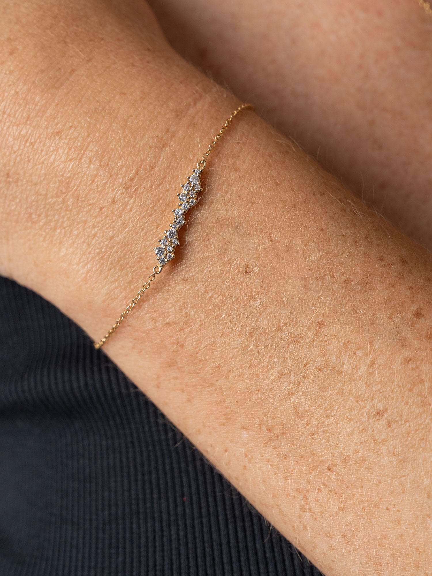 Constellation Cluster Bar Bracelet Gold - Women's Jewellery | Saint + Sofia® EU